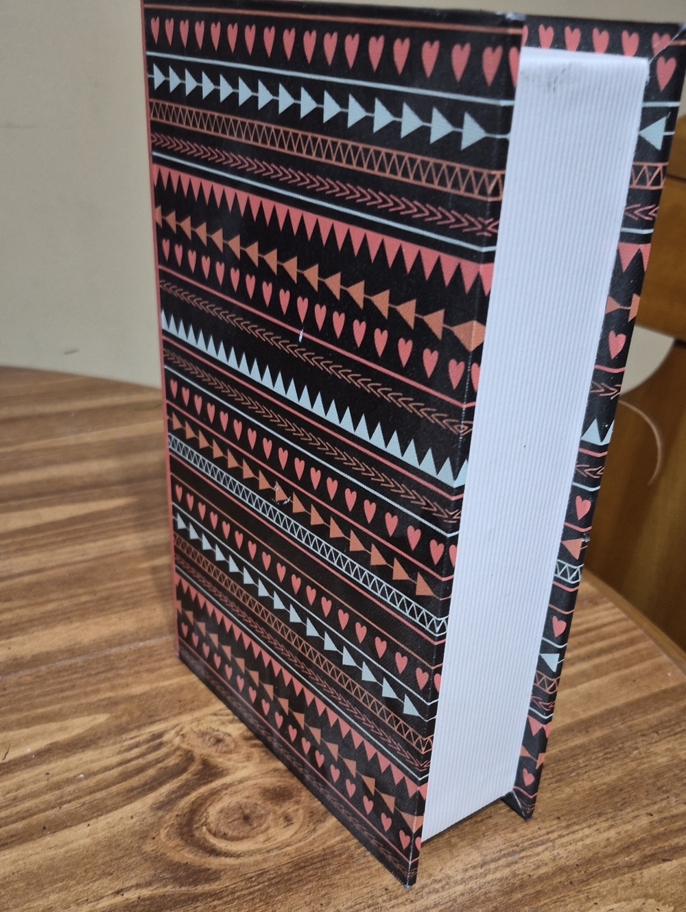 Source Unknown Pink, Black & White Patterned Storage Book Box